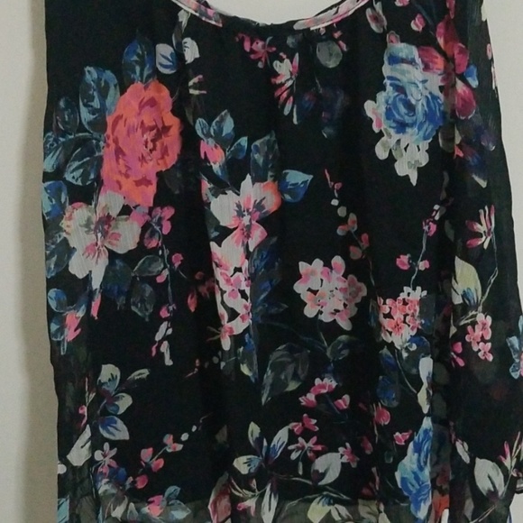 EXPRESS flowy tank top - Picture 2 of 5